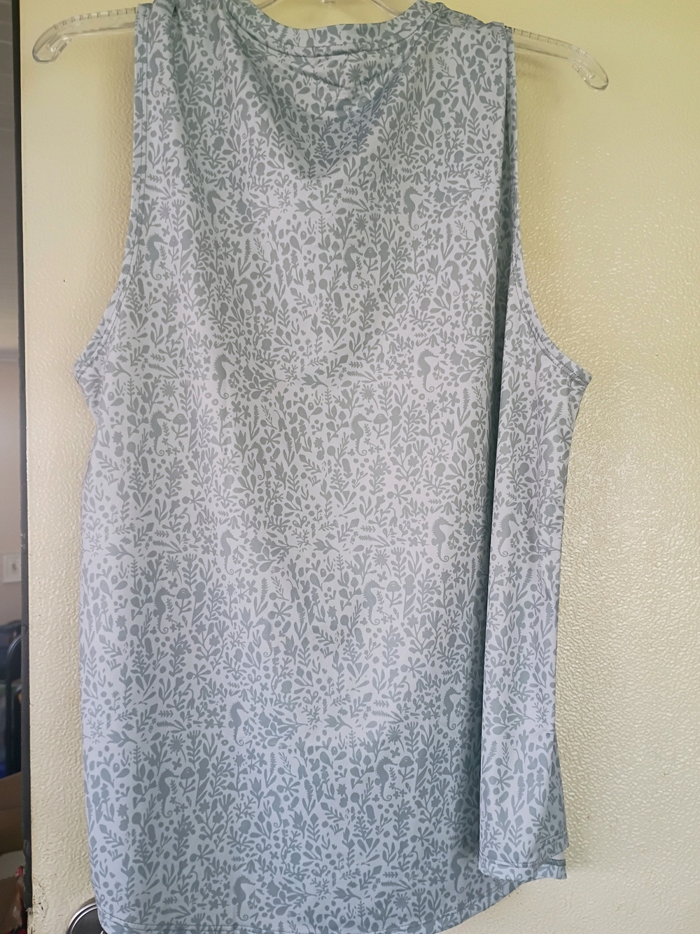 AFTCO Light Blue Seashell Floral-Pattern Sleeveless Tank - Picture 4 of 6